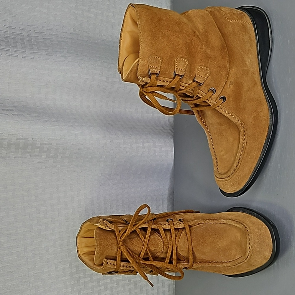 Tod's leather suede lace up boots Size 37 Excellent condition made in Italy